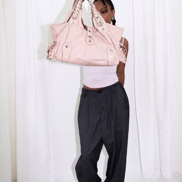 Large Pink Chloe Silverado - Picture 3 of 5